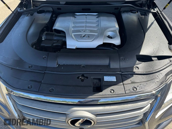 2015 Lexus LX 570 с VIN JTJHY7AX8F4186255, выставлен на аукционе Copart как лот 66178375 с пробегом 199 883 миль миль и Чистый • Clean title. История ставок и продаж доступна на DreamBid. Изображение 9.
