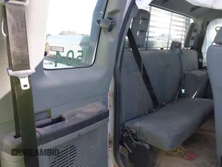 2015 Ford F-250 XLT с VIN 1FT7X2B62FEC35521, выставлен на аукционе IAAI как лот 42062782 с пробегом Не указан миль и . История ставок и продаж доступна на DreamBid. Изображение 8.