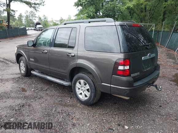 2007 Ford Explorer XLT with VIN 1FMEU73E57UB30980, listed as a IAAI auction lot 42243903 with 184,384 mi miles and . Bid and sale history available at DreamBid. Image 3.