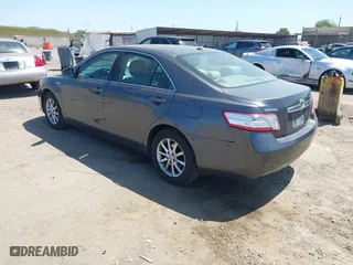 2011 Toyota Camry Hybrid with VIN 4T1BB3EK0BU139776, listed as a IAAI auction lot 42096254 with 222,497 mi miles. Bid and sale history available at carsss.com. Image 3.