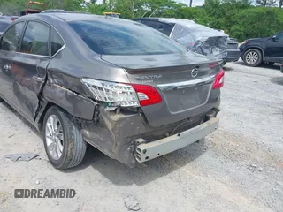 2015 Nissan Sentra SV z VIN 3N1AB7APXFY244338, wystawiony jako IAAI lot #42182605 z przebiegiem 166 366 mil mil oraz . Historia ofert i sprzedaży dostępna na DreamBid. Obrazek 6.