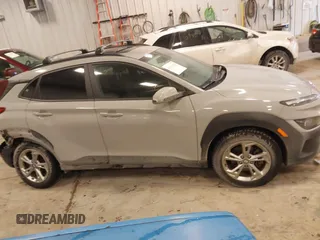 2022 Hyundai Kona SEL with VIN KM8K3CAB4NU911476, listed as a IAAI auction lot 41497070 with 49,500 mi miles. Bid and sale history available at carsss.com. Image 13.