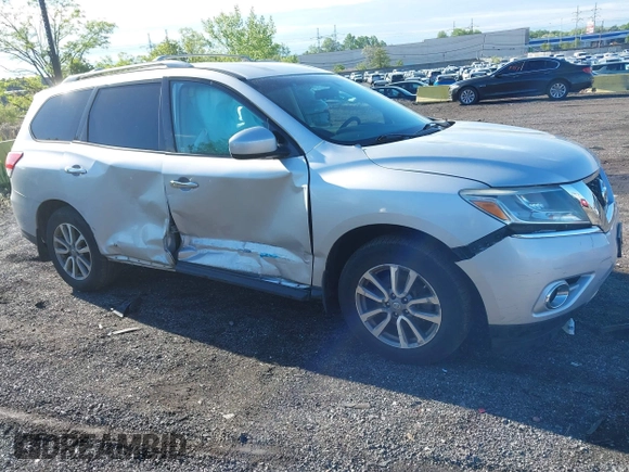 2013 Nissan Pathfinder Platinum with VIN 5N1AR2MM5DC676687, listed as a IAAI auction lot 42178495 with 71,937 mi miles and . Bid and sale history available at DreamBid. Image 6.