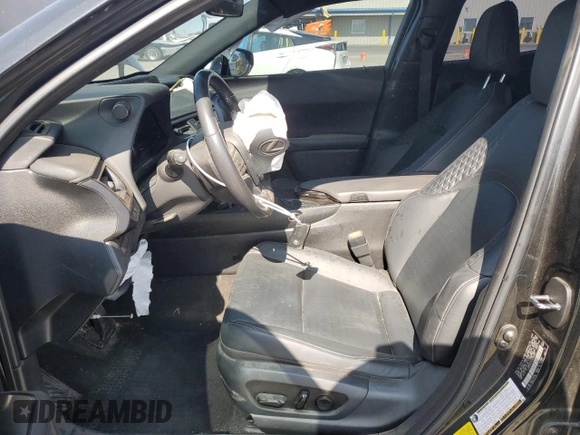 2021 Lexus UX 200 z VIN JTHX3JBH3M2032478, wystawiony jako Copart lot #61967115 z przebiegiem 51 207 mil mil oraz Szkoda całkowita • Salvage title. Historia ofert i sprzedaży dostępna na DreamBid. Obrazek 7.