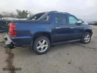 2012 Chevrolet Avalanche LT with VIN 3GNTKFE78CG234359, listed as a Copart auction lot 46911975 with 142,920 mi miles and Salvage Title. Bid and sale history available at carsss.com. Image 3.