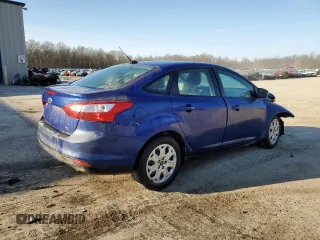 2012 Ford Focus SE with VIN 1FAHP3F22CL233587, listed as a Copart auction lot 48890055 with 71,322 mi miles and Salvage Title. Bid and sale history available at DreamBid. Image 3.