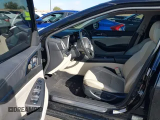 2020 Nissan Maxima SV with VIN 1N4AA6CVXLC377567, listed as a IAAI auction lot 41711739 with 86,935 mi miles. Bid and sale history available at carsss.com. Image 5.