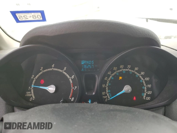 2014 Ford Fiesta S с VIN 3FADP4AJ6EM127809, выставлен на аукционе Copart как лот 54985085 с пробегом 136 257 миль миль и Списание • Salvage title. История ставок и продаж доступна на DreamBid. Изображение 9.