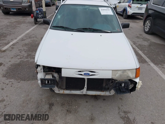 1994 Ford Escort z VIN 1FARP15J9RW134239, wystawiony jako IAAI lot #42056543 z przebiegiem 120 843 mil mil oraz . Historia ofert i sprzedaży dostępna na DreamBid. Obrazek 6.