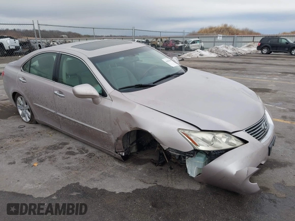 2007 Lexus ES 350 with VIN JTHBJ46G272110174, listed as a IAAI auction lot 41629467 with 105,232 mi miles. Bid and sale history available at carsss.com. Image 1.