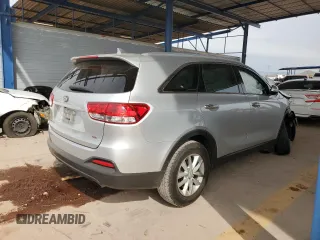 2018 Kia Sorento LX with VIN 5XYPG4A39JG409216, listed as a Copart auction lot 51011745 with 86,033 mi miles and Salvage Title. Bid and sale history available at carsss.com. Image 3.