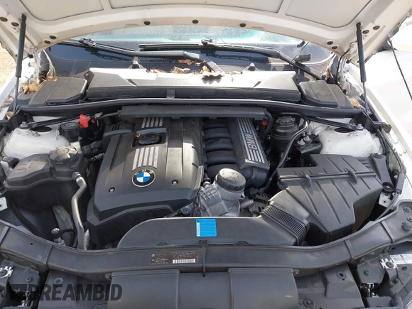2008 BMW 3 Series 328i z VIN WBAVA33558K054158, wystawiony jako IAAI lot #42540443 z przebiegiem 113 597 mil mil oraz . Historia ofert i sprzedaży dostępna na DreamBid. Obrazek 10.