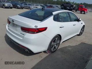 2016 Kia Optima SX Turbo с VIN 5XXGW4L25GG010677, выставлен на аукционе IAAI как лот 42081043 с пробегом 167 201 миль миль и . История ставок и продаж доступна на DreamBid. Изображение 4.