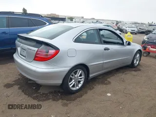 2002 Mercedes-Benz C 230/260/280/320 with VIN WDBRN47J52A348094, listed as a IAAI auction lot 42725808 with 126,724 mi miles and . Bid and sale history available at DreamBid. Image 4.