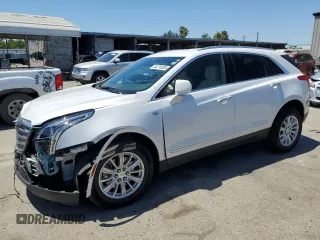 2019 Cadillac XT5 FWD z VIN 1GYKNARS5KZ122687, wystawiony jako Copart lot #64276305 z przebiegiem 37 083 mil mil oraz Szkoda całkowita • Salvage title. Historia ofert i sprzedaży dostępna na DreamBid. Obrazek 1.
