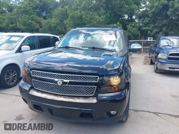 2013 Chevrolet Avalanche LT with VIN 3GNMCFE05DG269088, listed as a IAAI auction lot 42620729 with 177,810 mi miles and . Bid and sale history available at DreamBid. Image 6.