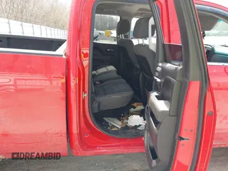 2015 GMC Sierra 1500 SLE z VIN 1GTV2UEC5FZ278164, wystawiony jako IAAI lot #42039061 z przebiegiem Nie podano mil oraz . Historia ofert i sprzedaży dostępna na DreamBid. Obrazek 8.