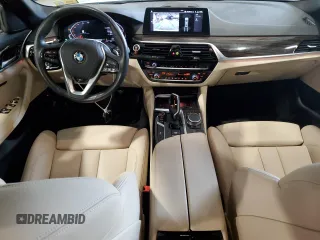 2020 BMW 5 Series 530i xDrive with VIN WBAJR7C09LCE58704, listed as a Copart auction lot 49900615 with 33,167 mi miles and Salvage title. Bid and sale history available at DreamBid. Image 8.