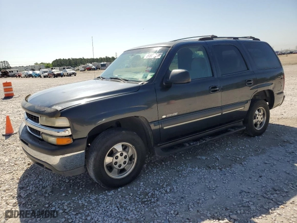 2003 Chevrolet Tahoe LS with VIN 1GNEC13V43R249533, listed as a Copart auction lot 51801025 with 422,286 mi miles and Salvage Title. Bid and sale history available at carsss.com. Image 1.