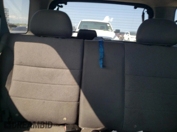 2002 Ford Escape XLT Choice с VIN 1FMYU04132KD68301, выставлен на аукционе Copart как лот 59854935 с пробегом Не указан миль и Списание • Salvage title. История ставок и продаж доступна на DreamBid. Изображение 10.