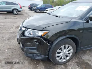 2017 Nissan Rogue SV z VIN KNMAT2MT9HP519773, wystawiony jako IAAI lot #42251447 z przebiegiem 37 020 mil mil oraz . Historia ofert i sprzedaży dostępna na DreamBid. Obrazek 6.