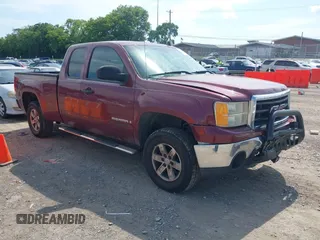 2009 GMC Sierra 1500 SLE с VIN 1GTEK290X9Z229728, выставлен на аукционе IAAI как лот 42695215 с пробегом 240 018 миль миль и . История ставок и продаж доступна на DreamBid. Изображение 1.