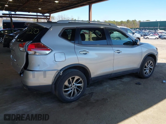 2015 Nissan Rogue SL with VIN 5N1AT2MV4FC892446, listed as a IAAI auction lot 41990895 with 185,423 mi miles and . Bid and sale history available at carsss.com. Image 4.