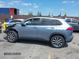2024 Toyota Corolla Cross XLE с VIN 7MUDAAAG4RV112364, выставлен на аукционе IAAI как лот 42272971 с пробегом 2 764 миль миль и . История ставок и продаж доступна на DreamBid. Изображение 15.