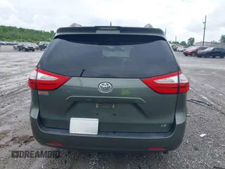 2018 Toyota Sienna LE Auto Access Seat с VIN 5TDKZ3DCXJS957822, выставлен на аукционе IAAI как лот 42367863 с пробегом 75 237 миль миль и . История ставок и продаж доступна на DreamBid. Изображение 16.
