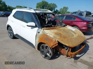 2025 Hyundai Venue SEL с VIN KMHRC8A31SU354977, выставлен на аукционе IAAI как лот 42561034 с пробегом Не указан миль и . История ставок и продаж доступна на DreamBid. Изображение 1.
