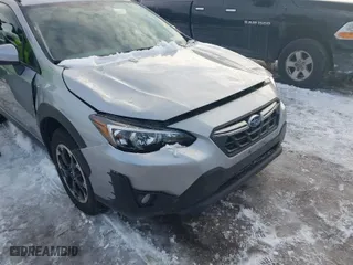 2021 Subaru Crosstrek Premium with VIN JF2GTAEC6M8394613, listed as a IAAI auction lot 41690540 with 55,989 mi miles. Bid and sale history available at carsss.com. Image 6.