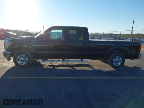 2011 Ford F-250 XL with VIN 1FT7W2A63BEC39043, listed as a IAAI auction lot 40421798 with 54,292 mi miles and . Bid and sale history available at carsss.com. Image 14.