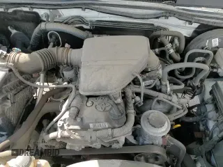 2021 Toyota Tacoma SR z VIN 5TFAX5GN0MX193617, wystawiony jako Copart lot #46469205 z przebiegiem 88 329 mil mil oraz Szkoda całkowita • Salvage title. Historia ofert i sprzedaży dostępna na DreamBid. Obrazek 13.