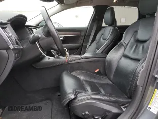 2018 Volvo V90 z VIN YV4A22NLXJ1015269, wystawiony jako Copart lot #75524653 z przebiegiem 82 606 mil mil oraz . Historia ofert i sprzedaży dostępna na DreamBid. Obrazek 7.
