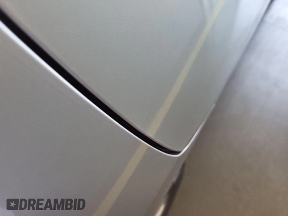 2020 Chevrolet Equinox LT with VIN 2GNAXJEV0L6236404, listed as a IAAI auction lot 42619695 with 77,124 mi miles and . Bid and sale history available at DreamBid. Image 25.