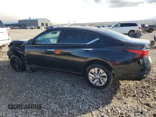 2019 Nissan Altima 2.5 S with VIN 1N4BL4BW0KN327258, listed as a Copart auction lot 78495464 with 111,813 mi miles and Salvage Title. Bid and sale history available at carsss.com. Image 2.