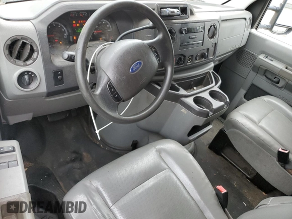 2011 Ford Econoline Cargo Commercial with VIN 1FTNE1EW2BDB24406, listed as a Copart auction lot 61331915 with 238,366 mi miles and Clean title. Bid and sale history available at DreamBid. Image 8.