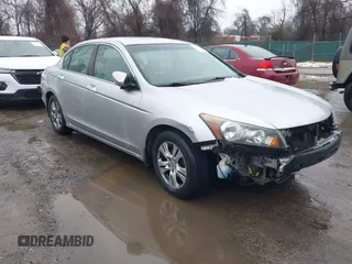 2009 Honda Accord LX-P z VIN 1HGCP26419A129811, wystawiony jako IAAI lot #41575565 z przebiegiem 211 049 mil mil oraz . Historia ofert i sprzedaży dostępna na DreamBid. Obrazek 1.