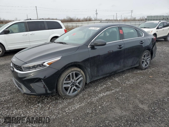 2023 Kia Forte GT-Line with VIN 3KPF34AD5PE559250, listed as a Copart auction lot 82473484 with 0 mi miles and Salvage Title. Bid and sale history available at carsss.com. Image 1.