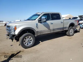 2017 Ford F-250 Lariat with VIN 1FT7W2BT5HEF07152, listed as a Copart auction lot 53258725 with 78,122 mi miles and Salvage title. Bid and sale history available at DreamBid. Image 1.