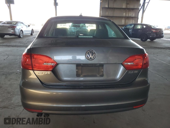 2012 Volkswagen Jetta SE z VIN 3VWDX7AJ3CM400209, wystawiony jako Copart lot #50618355 z przebiegiem 125 167 mil mil oraz Szkoda całkowita • Salvage title. Historia ofert i sprzedaży dostępna na DreamBid. Obrazek 6.