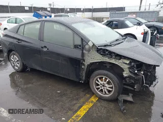 2017 Toyota Prius Two with VIN JTDKARFU8H3051986, listed as a IAAI auction lot 41579576 with 287,322 mi miles. Bid and sale history available at carsss.com. Image 1.