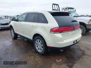 2007 Lincoln MKX with VIN 2LMDU68C77BJ05358, listed as a IAAI auction lot 41852330 with 163,508 mi miles. Bid and sale history available at carsss.com. Image 3.