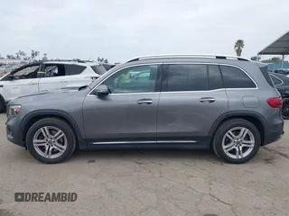 2021 Mercedes-Benz GLB 250 с VIN W1N4M4HB5MW104403, выставлен на аукционе IAAI как лот 41884647 с пробегом 44 951 миль миль и . История ставок и продаж доступна на DreamBid. Изображение 14.