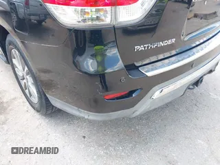 2015 Nissan Pathfinder SV with VIN 5N1AR2MN8FC689252, listed as a IAAI auction lot 42409596 with 165,825 mi miles and . Bid and sale history available at DreamBid. Image 17.