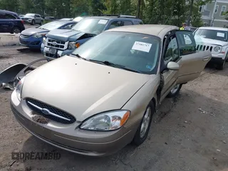 2000 Ford Taurus SE with VIN 1FAFP5320YG151249, listed as a IAAI auction lot 39055732 with 201,709 mi miles and . Bid and sale history available at DreamBid. Image 2.