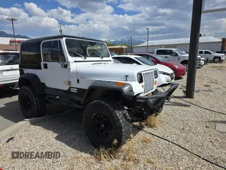 1993 Jeep Wrangler S z VIN 1J4FY19P5PP261872, wystawiony jako Copart lot #58435955 z przebiegiem 127 959 mil mil oraz Czysty tytuł • Clean title. Historia ofert i sprzedaży dostępna na DreamBid. Obrazek 1.
