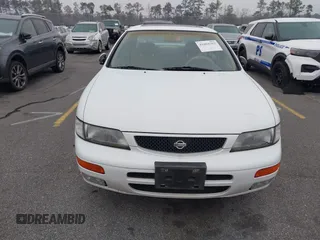 1995 Nissan Maxima GLE с VIN JN1CA21D9ST631518, выставлен на аукционе IAAI как лот 41604703 с пробегом 125 150 миль миль и . История ставок и продаж доступна на DreamBid. Изображение 6.