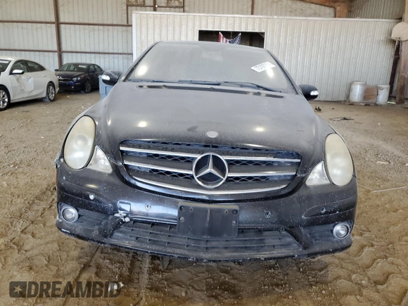 2008 Mercedes-Benz R 3.5L z VIN 4JGCB65E38A071600, wystawiony jako Copart lot #73197054 z przebiegiem 149 235 mil mil oraz Nie do naprawy • Non repairable. Historia ofert i sprzedaży dostępna na DreamBid. Obrazek 5.