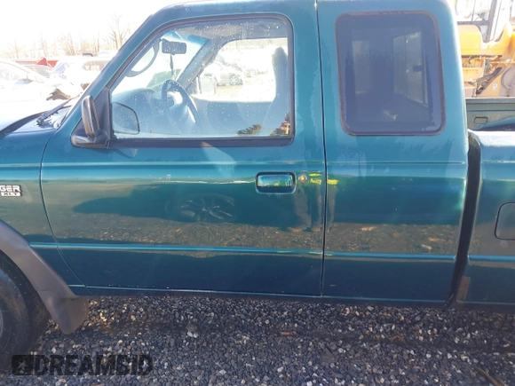 1998 Ford Ranger XL with VIN 1FTZR15U6WTA72360, listed as a IAAI auction lot 41233133 with 199,442 mi miles. Bid and sale history available at carsss.com. Image 14.